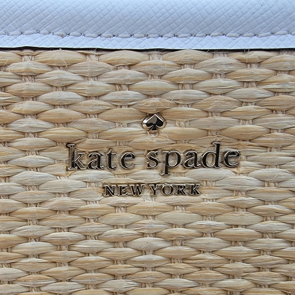 Kate Spade Picnic In The Park Strawberry Tote And Wristlet - Picture 14 of 16